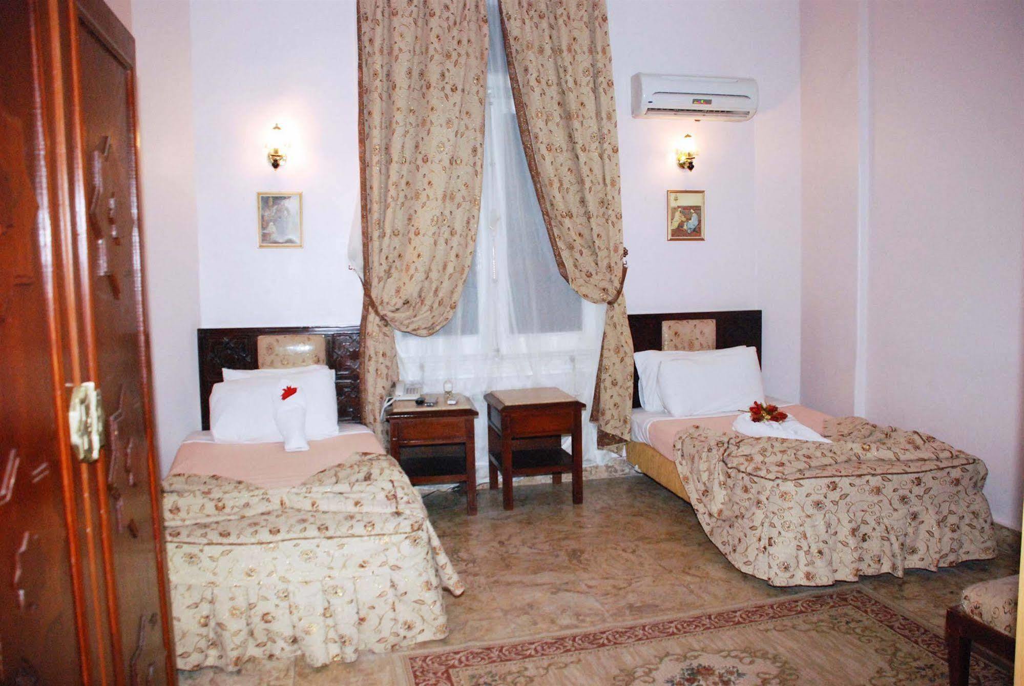 City View Hotel Il Il Cairo Esterno foto